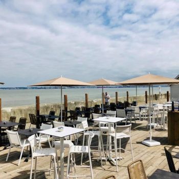 Le Paquebot-restaurant-terrasse-vue mer-Deauville-Villerville-Normandie